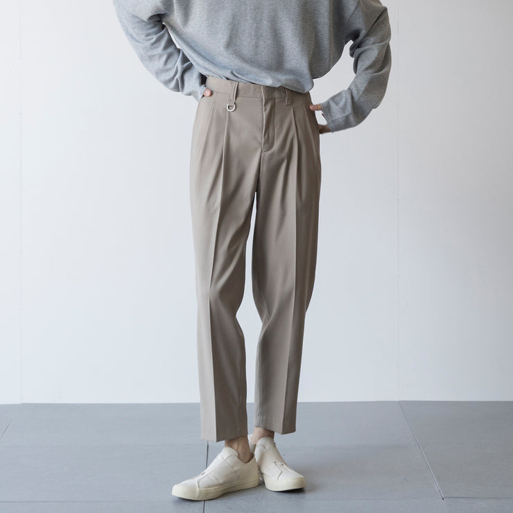 Loose trousers